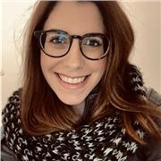 Studentessa prossima alla laurea in scienze della comunicazione si offre per aiuto compiti